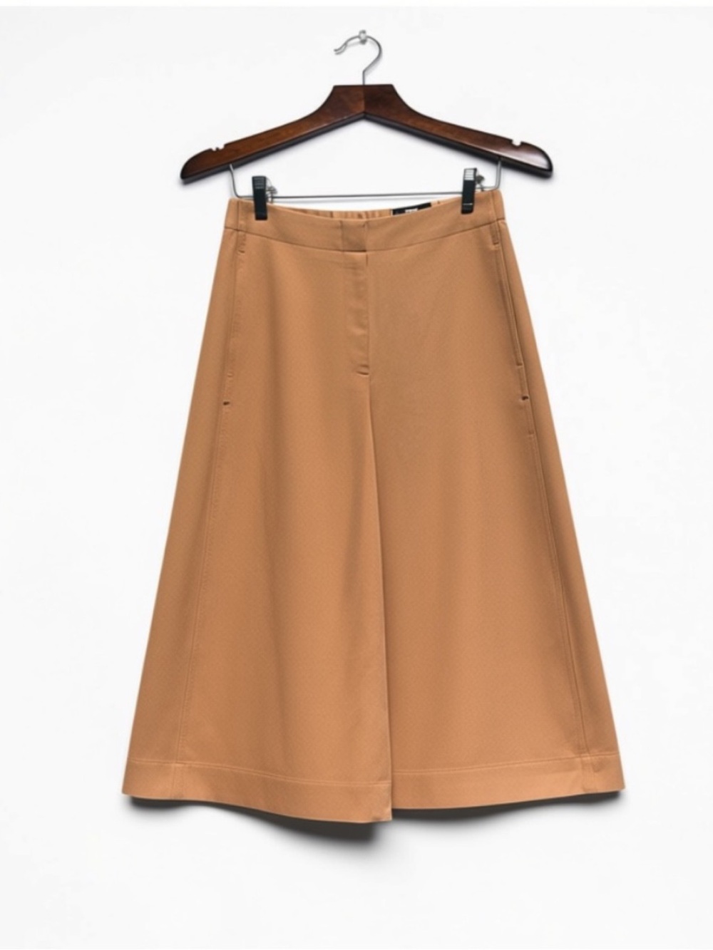 🌻DKNY Camel Culottes